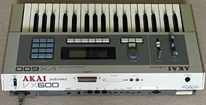 Akai VX-600, click to enlarge